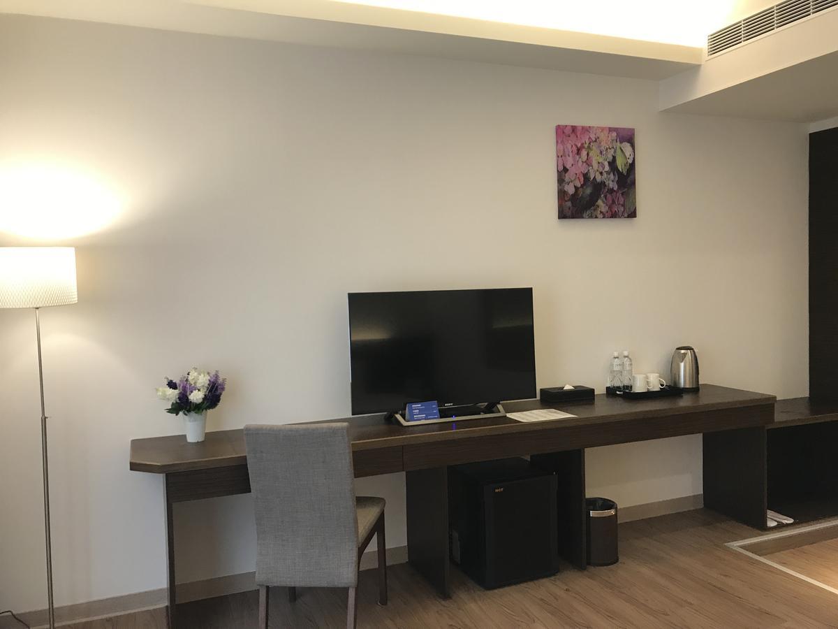 Hotel 晨光飯店 Ťia-i Exteriér fotografie
