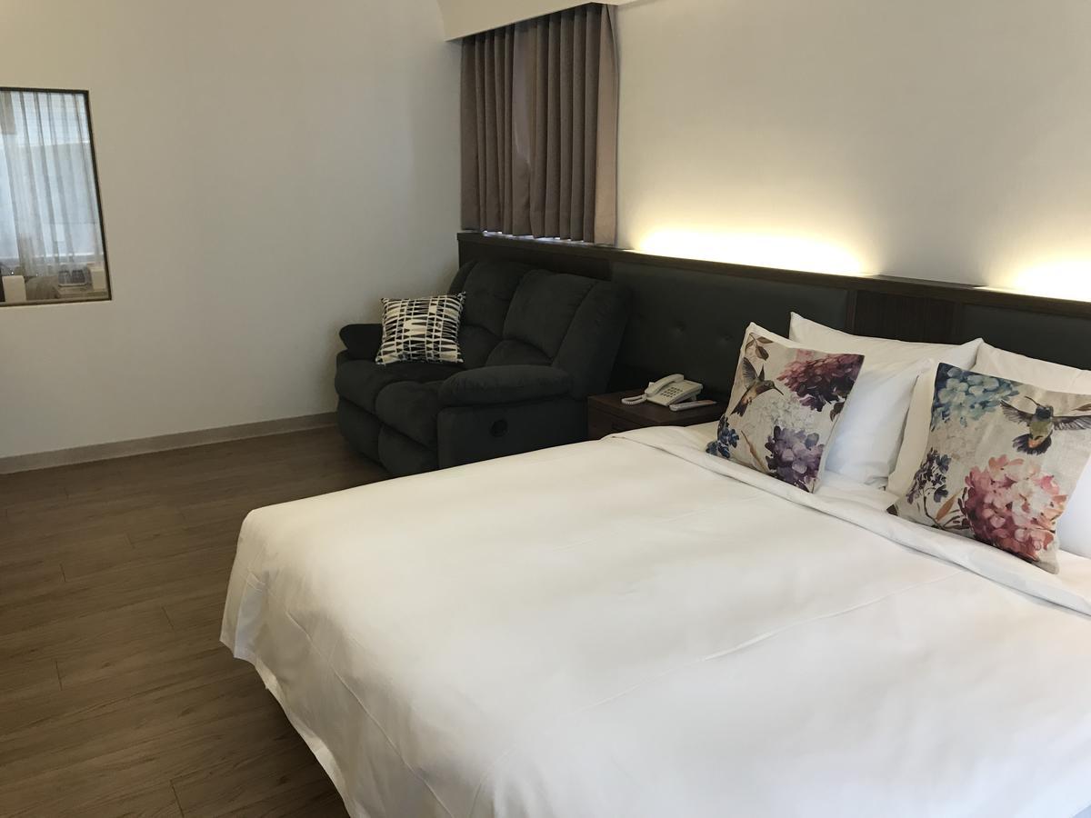 Hotel 晨光飯店 Ťia-i Exteriér fotografie
